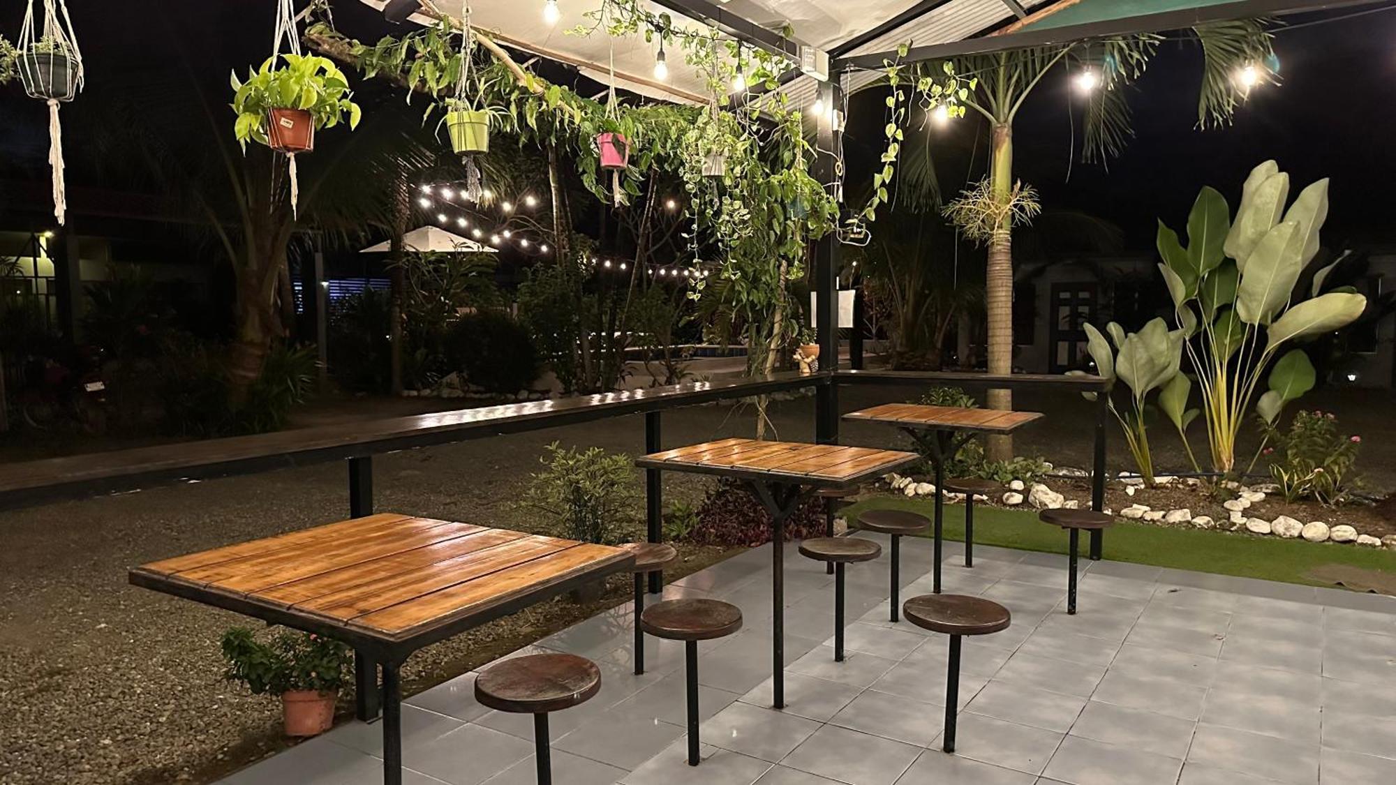 Rooms & Pool Macaws Увіта Екстер'єр фото