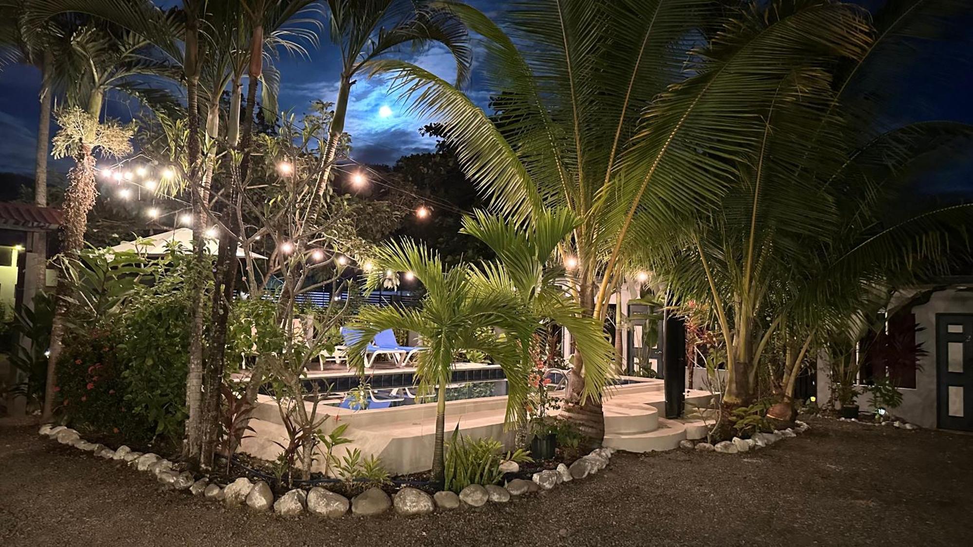 Rooms & Pool Macaws Увіта Екстер'єр фото