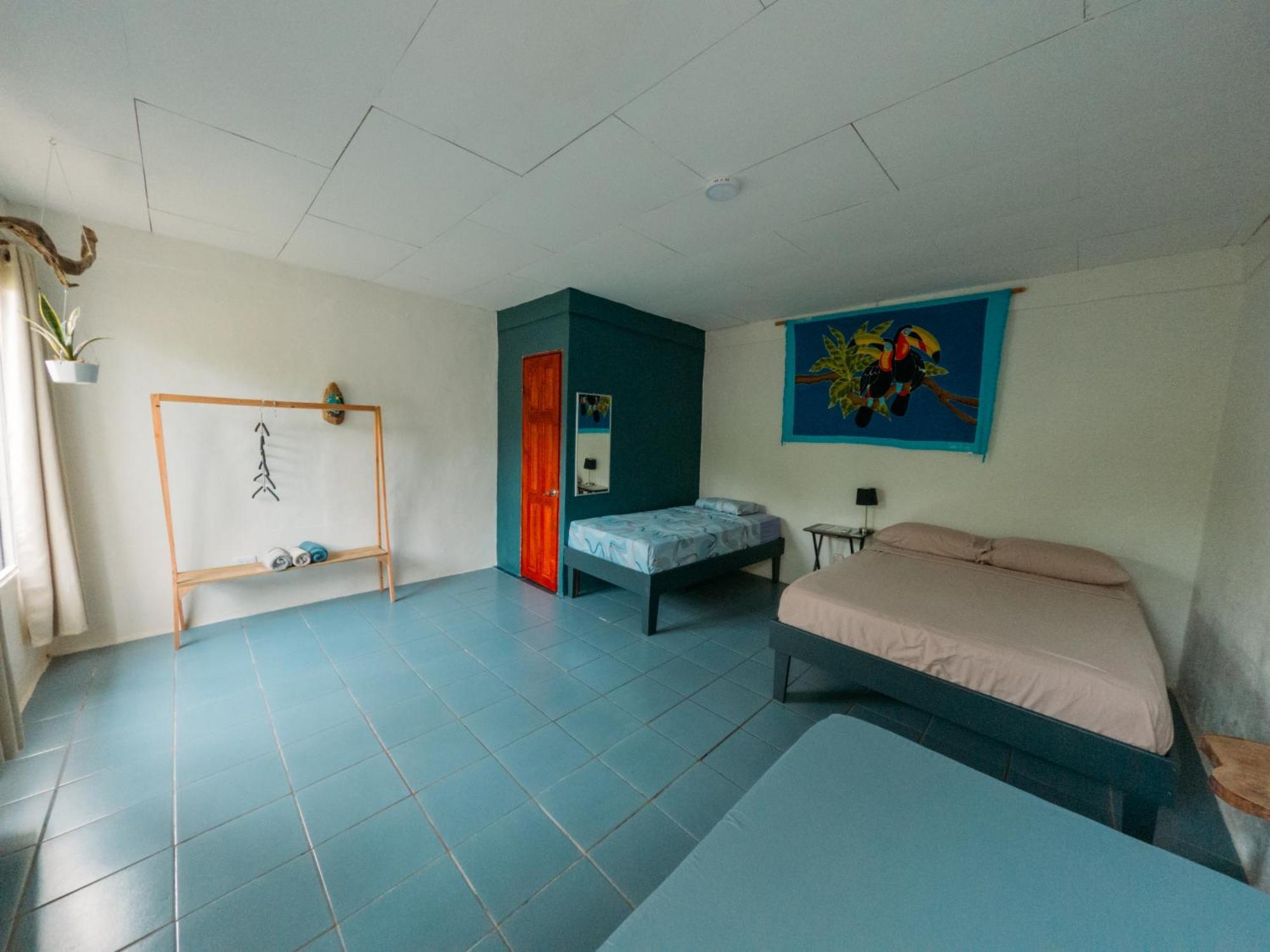 Rooms & Pool Macaws Увіта Екстер'єр фото