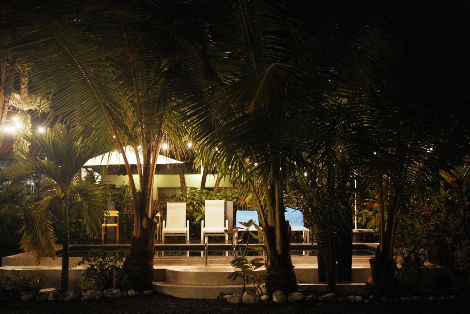 Rooms & Pool Macaws Увіта Екстер'єр фото