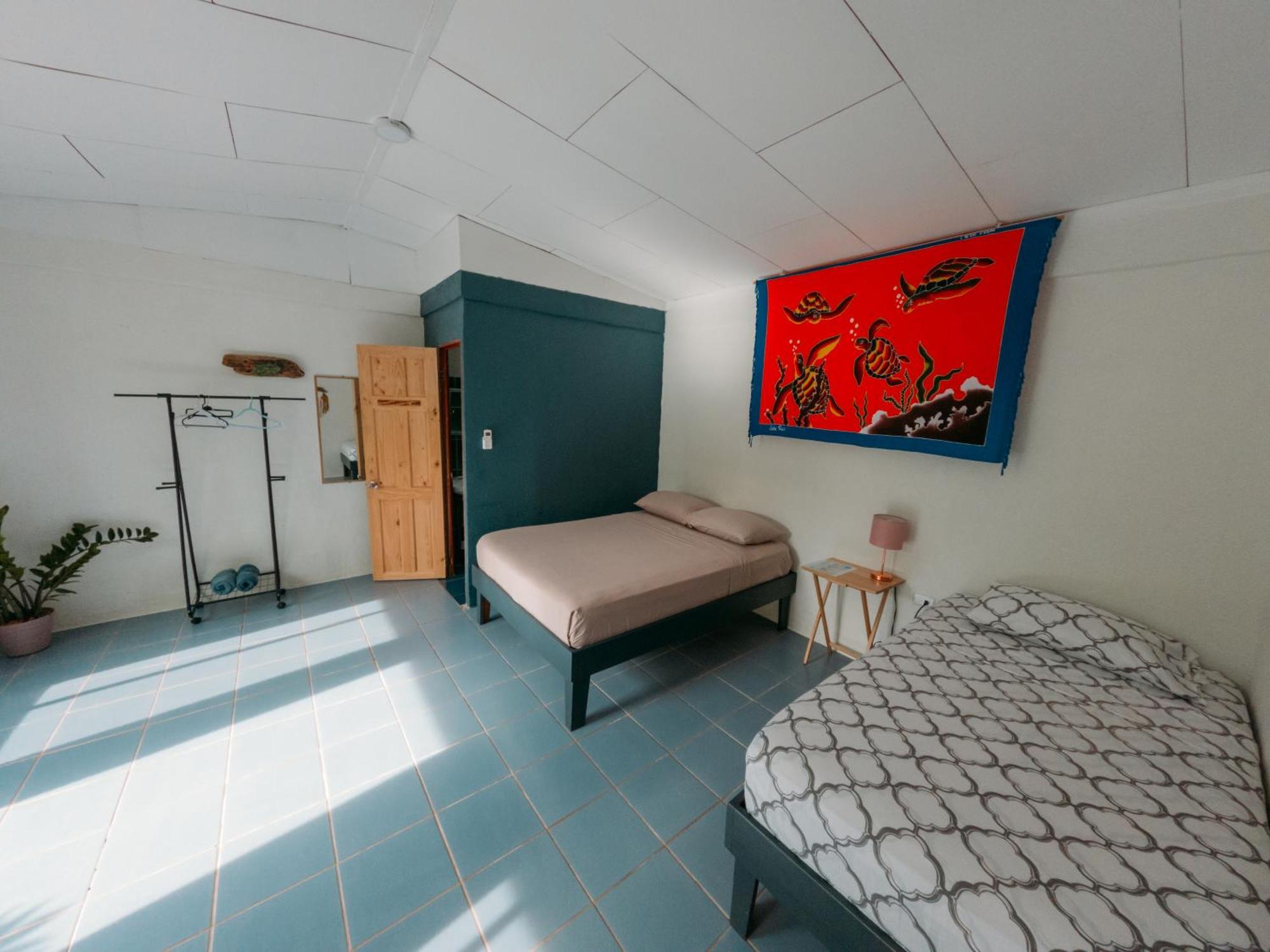 Rooms & Pool Macaws Увіта Екстер'єр фото
