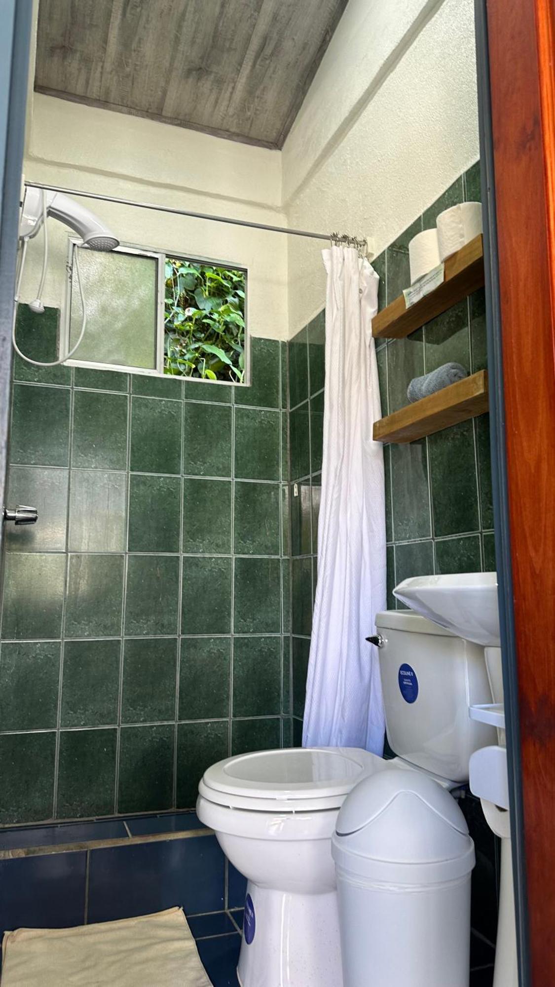 Rooms & Pool Macaws Увіта Екстер'єр фото